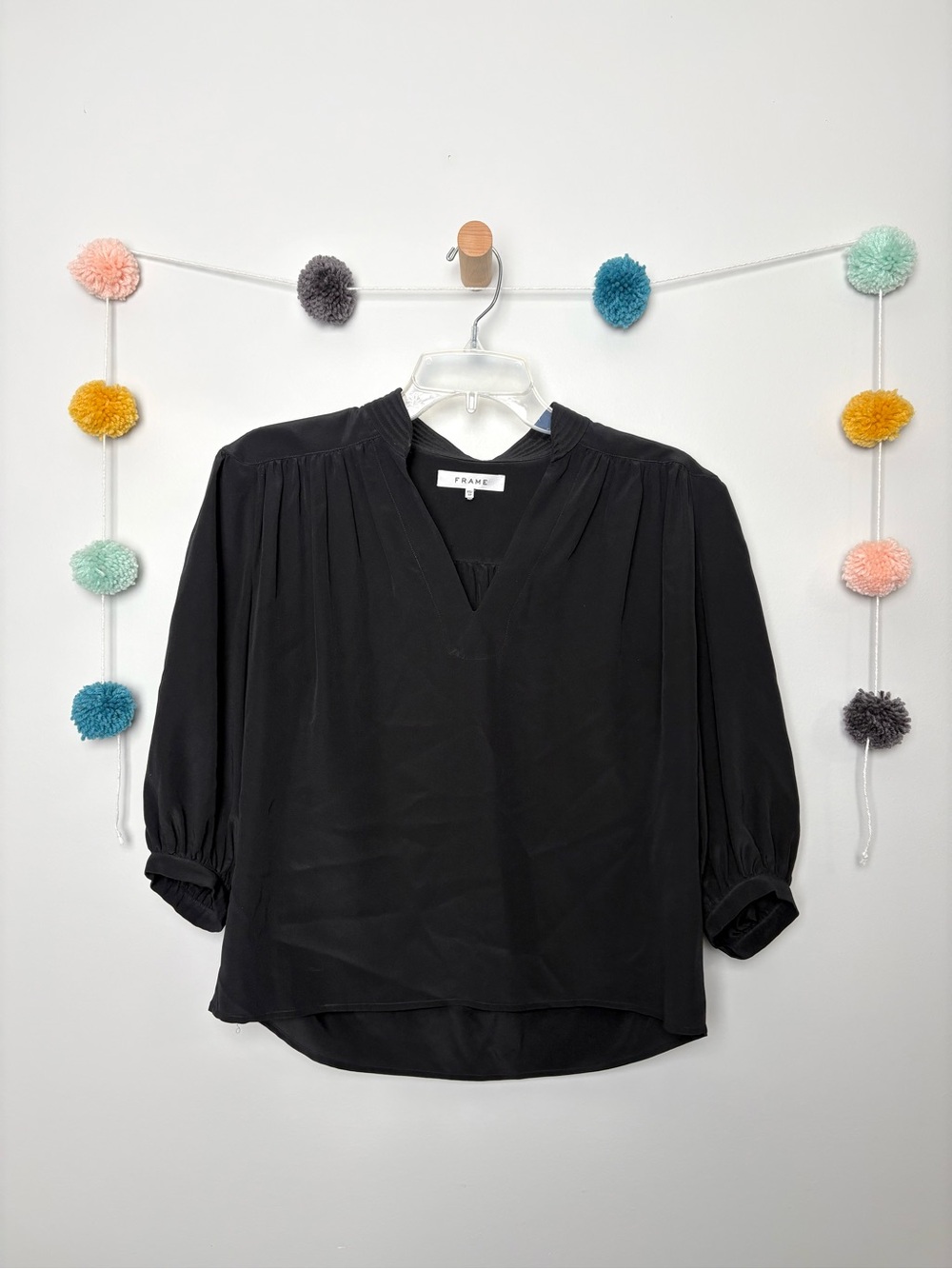 Frame Vneck Popover Black Top